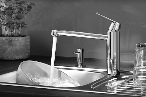 Смеситель для кухни Grohe Eurosmart Cosmopolitan 32842000