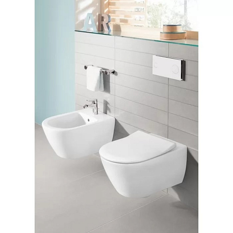 Подвесной унитаз Villeroy&Boch Subway 2.0 5614R201 (5614R001+9M78S101) с сиденьем