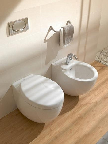 Подвесной унитаз Villeroy&Boch Aveo 6612 10R1