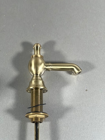 Смеситель для раковины Heritage Granley TGRBR06