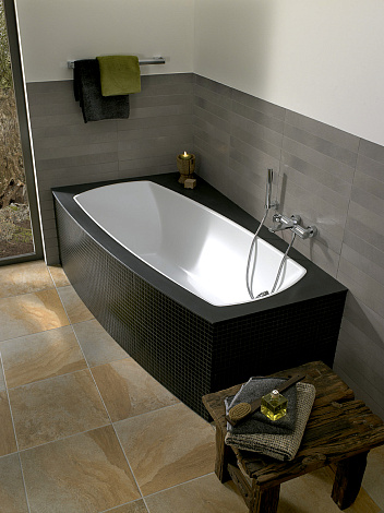 Квариловая ванна Villeroy&Boch My Art 170x75 UBQ170MYA2V-01