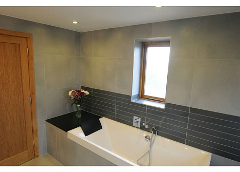 Квариловая ванна Villeroy&Boch Squaro 180x80 UBQ180SQR2V-01