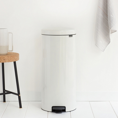 Мусорный бак с педалью Brabantia newIcon 114748 30л